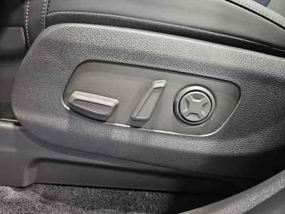 2027 Kia Carnival EX