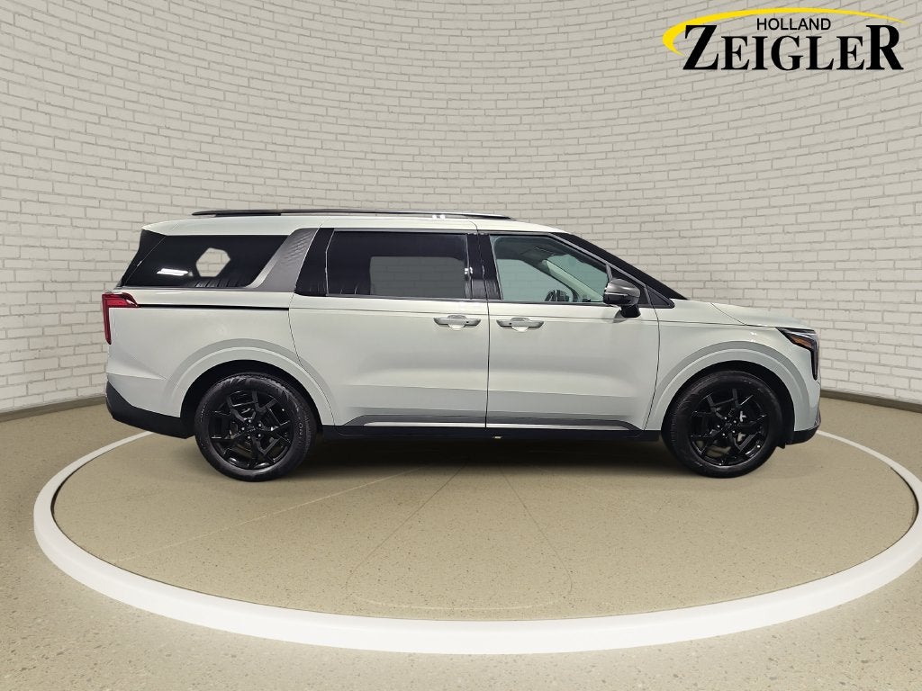 2027 Kia Carnival EX