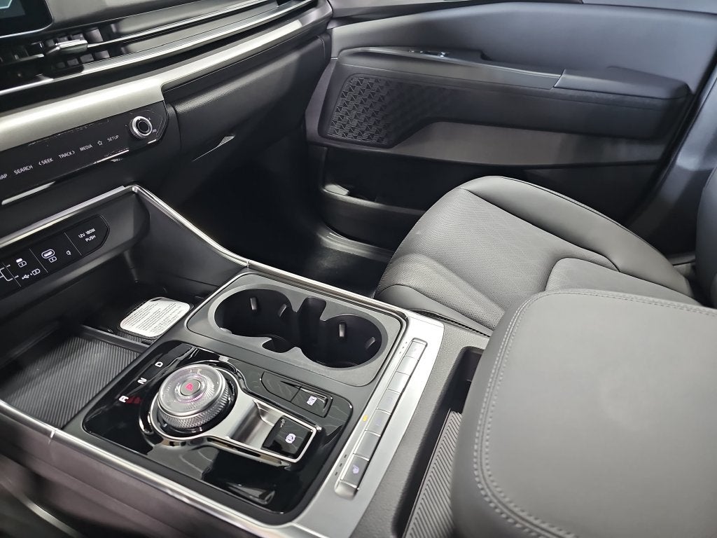 2027 Kia Carnival Hybrid EX