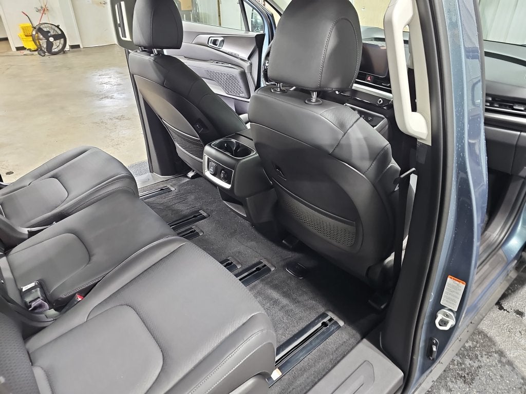 2027 Kia Carnival SX Prestige