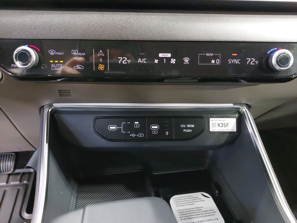 2026 Kia Carnival SX