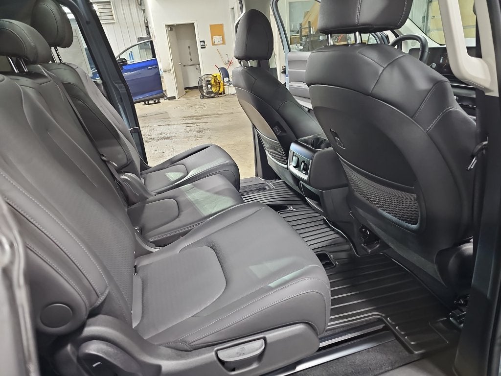 2027 Kia Carnival SX Prestige