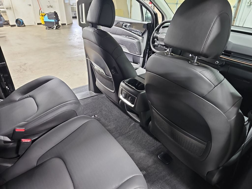 2027 Kia Carnival Hybrid SX Prestige