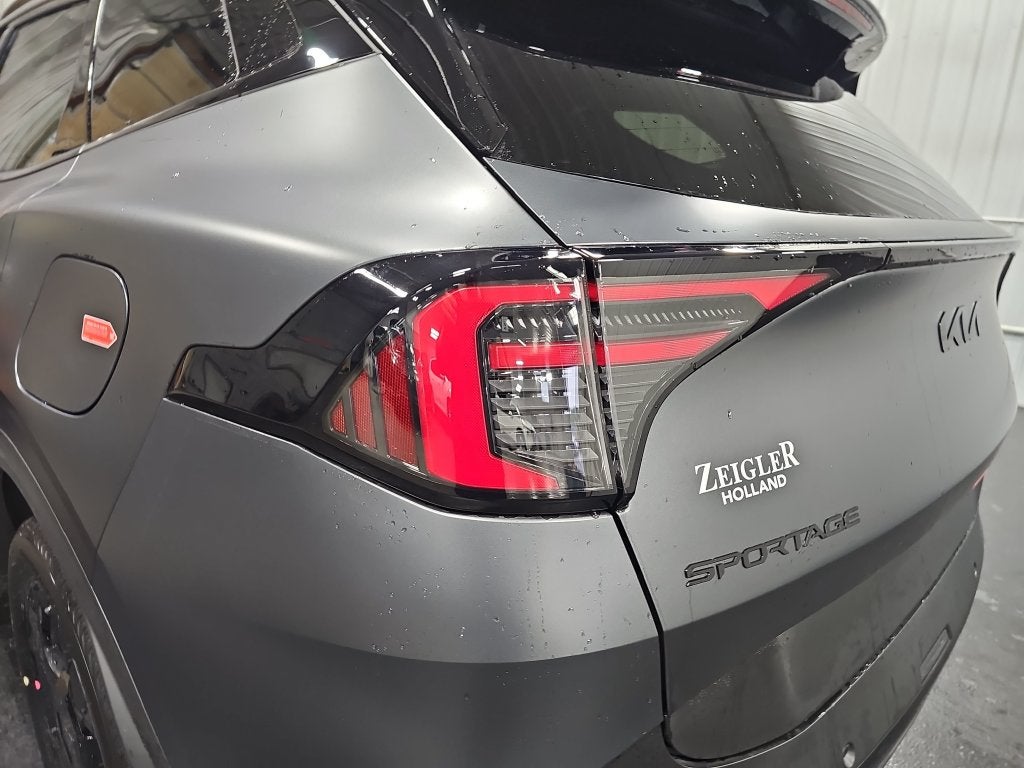 2027 Kia Sportage Hybrid X-Line