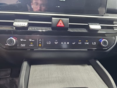 2027 Kia Sportage Plug-In Hybrid X-Line