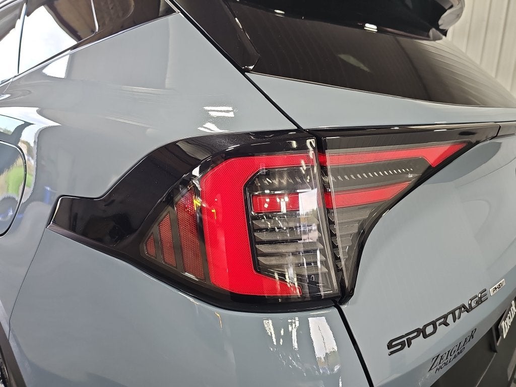 2027 Kia Sportage Plug-In Hybrid X-Line