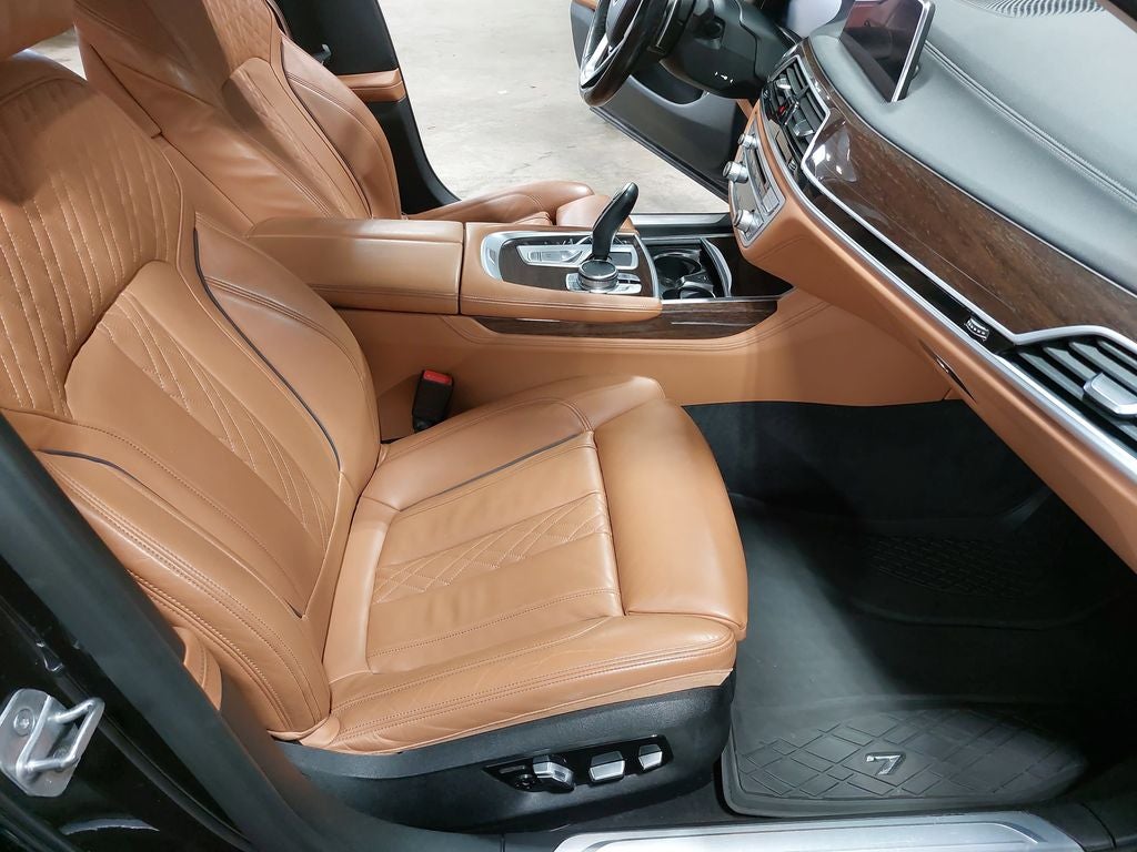 2020 BMW 7 Series 750i xDrive