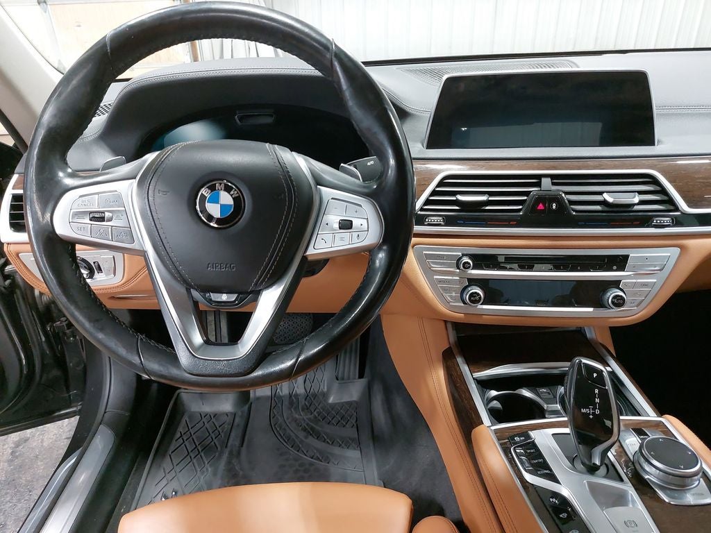 2020 BMW 7 Series 750i xDrive