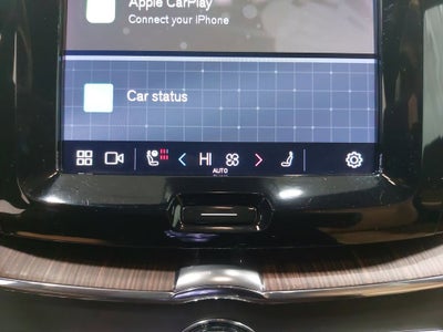 2023 Volvo XC60 B6 Ultimate Bright Theme