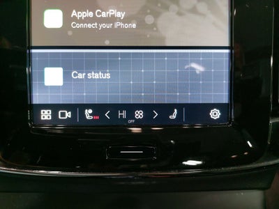 2024 Volvo XC40 B5 Plus Dark Theme