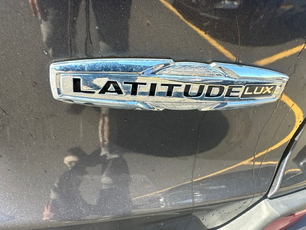 2022 Jeep Cherokee Latitude Lux