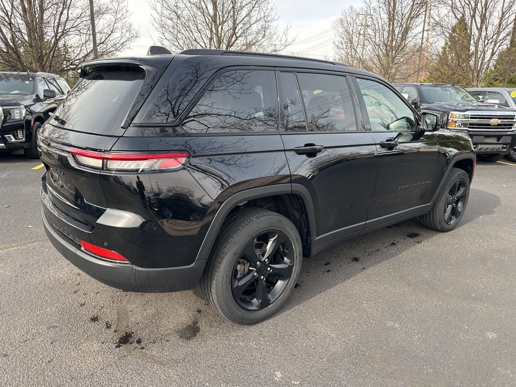 2023 Jeep Grand Cherokee Altitude