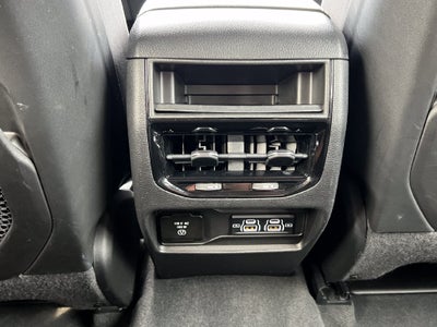 2022 Jeep Grand Cherokee Altitude