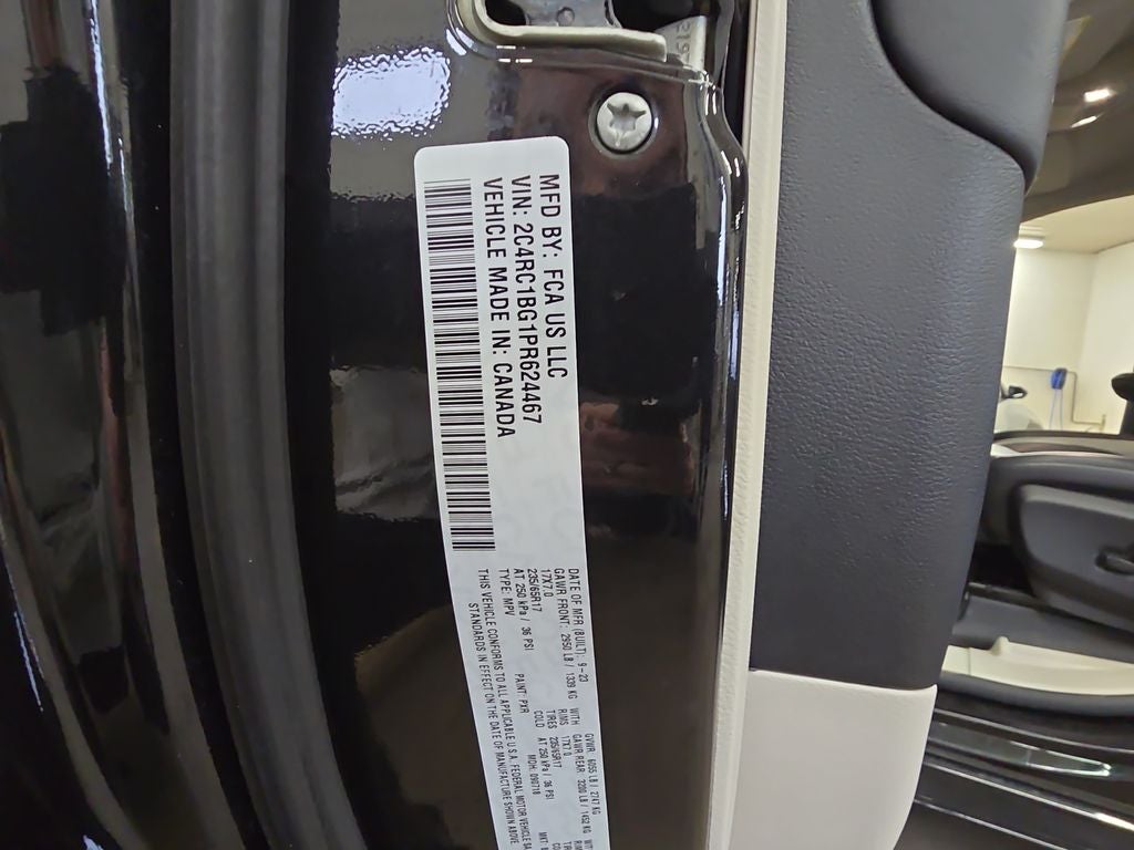 2023 Chrysler Pacifica Touring L