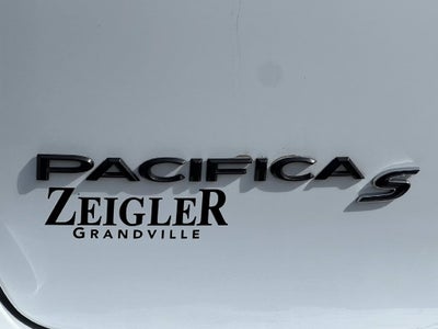 2025 Chrysler Pacifica Limited