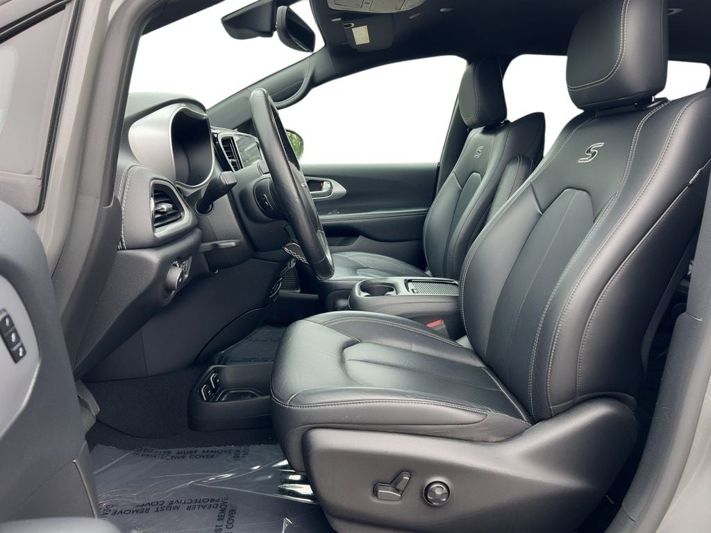 2021 Chrysler Pacifica Touring L