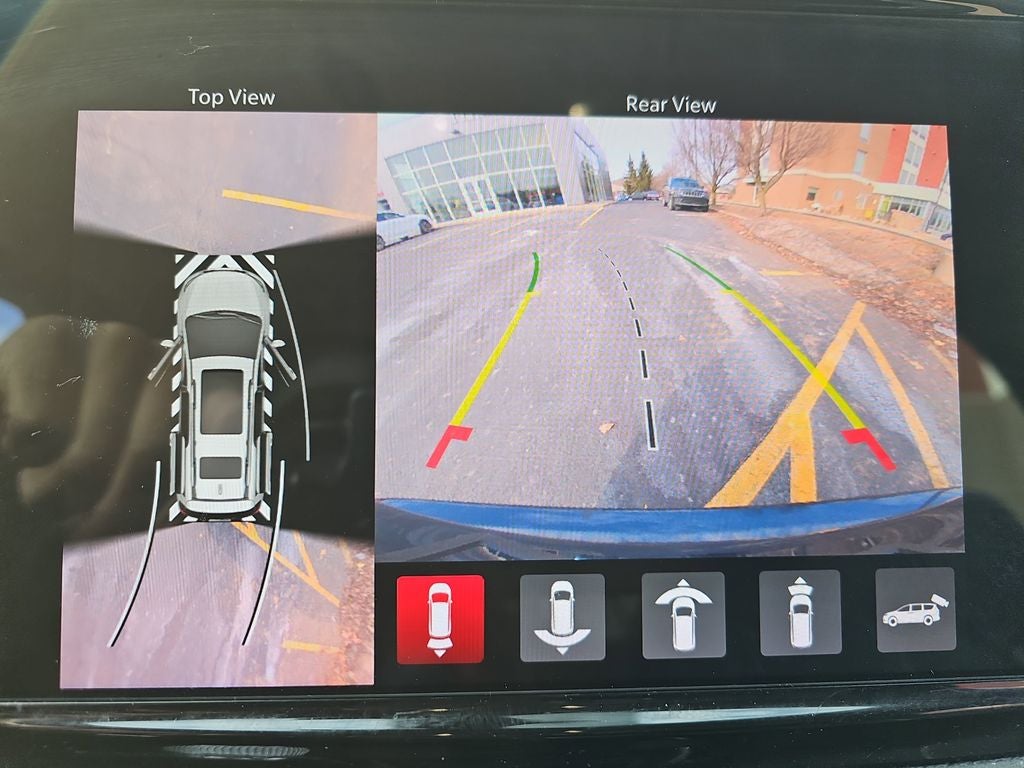 2022 Chrysler Pacifica Touring L AWD