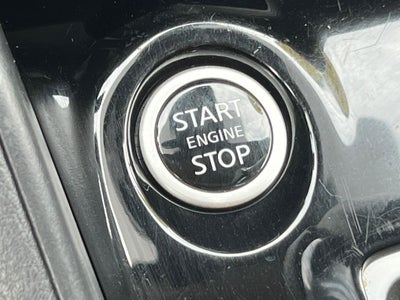 2024 Nissan Versa 1.6 SR