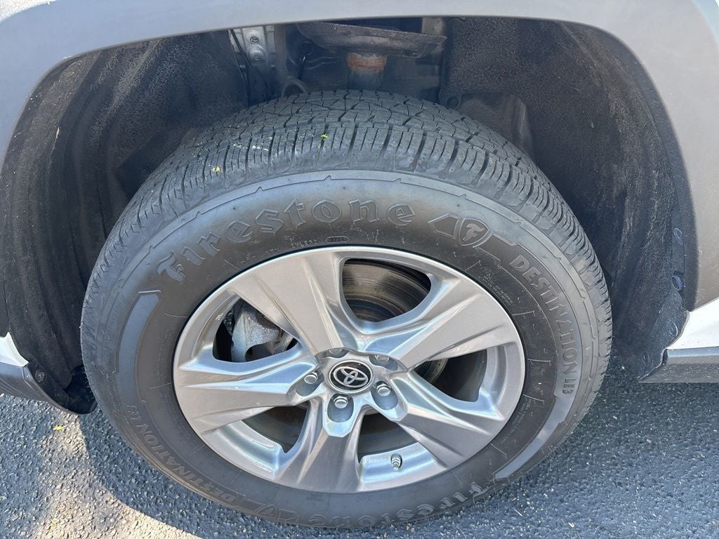 2022 Toyota RAV4 Hybrid LE