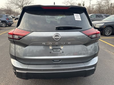 2025 Nissan Rogue SV