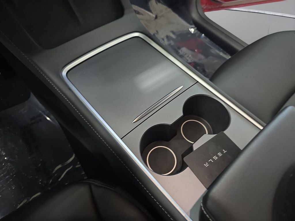 2024 Tesla Model Y Performance
