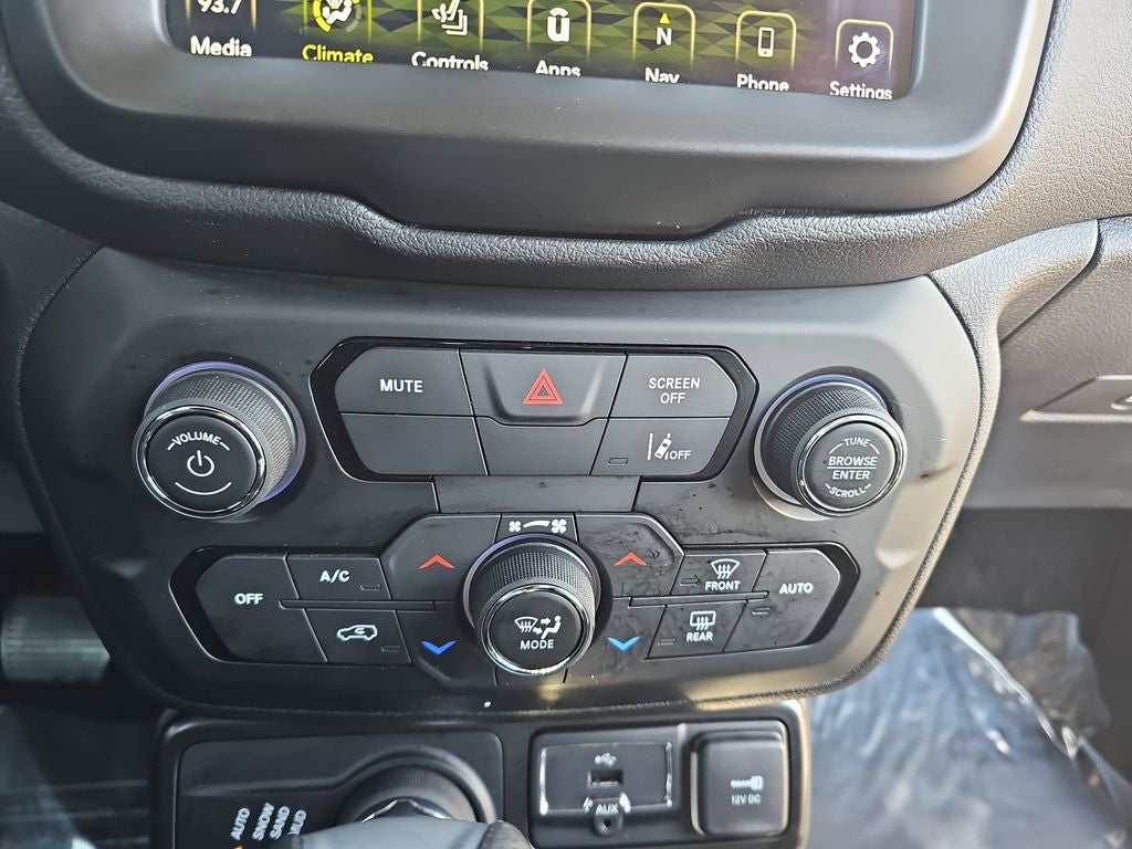 2022 Jeep Renegade Latitude