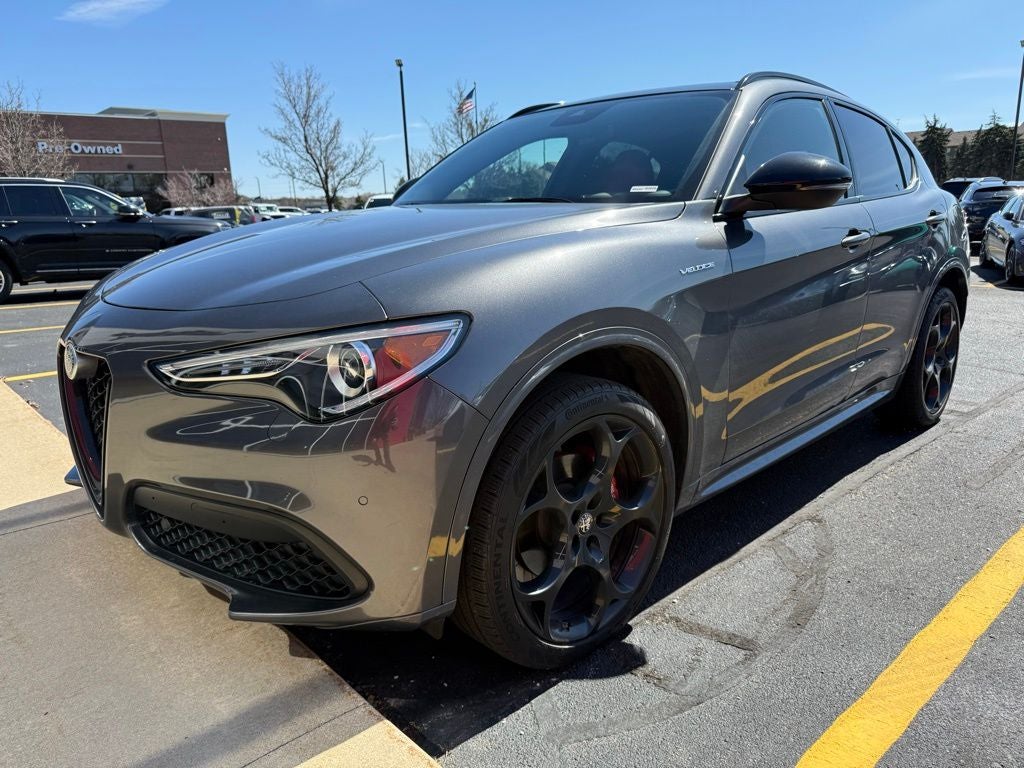 2023 Alfa Romeo Stelvio Veloce AWD