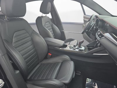 2023 Alfa Romeo Stelvio Base