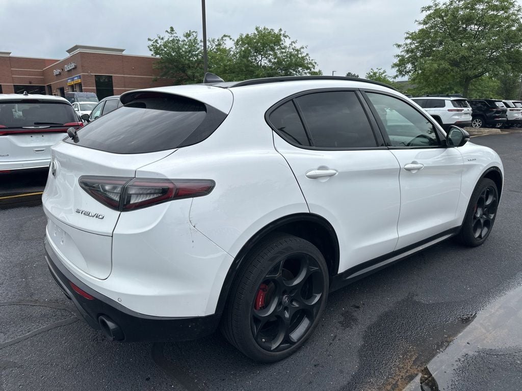 2024 Alfa Romeo Stelvio Veloce