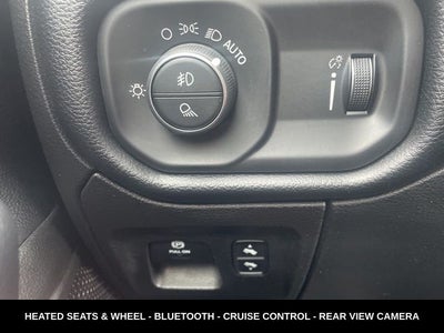 2020 RAM 1500 Big Horn/Lone Star NIGHT EDITION