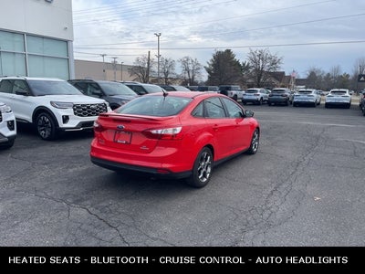 2014 Ford Focus SE LOW MILES