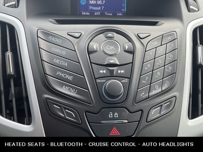 2014 Ford Focus SE LOW MILES