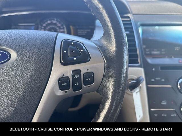 2013 Ford Taurus SEL AWD VERY CLEAN