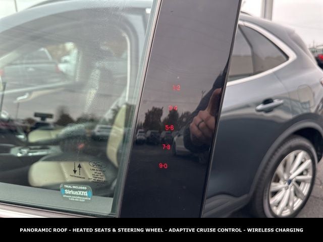 2022 Ford Escape Hybrid Titanium ELITE PACK AWD