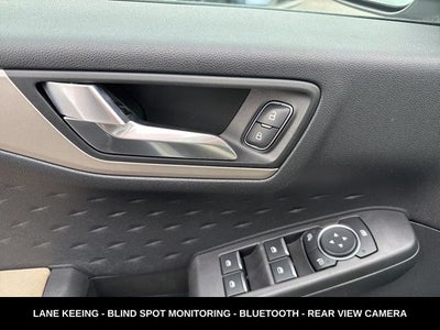 2020 Ford Escape SE AWD