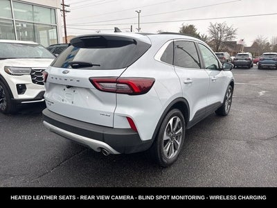 2025 Ford Escape Platinum AWD