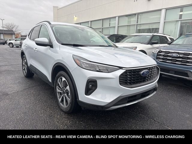 2025 Ford Escape Platinum AWD