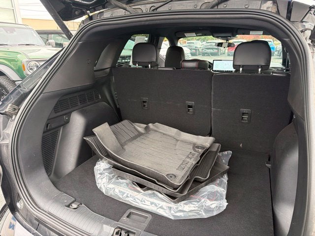 2023 Ford Escape ST-Line LOW MILES