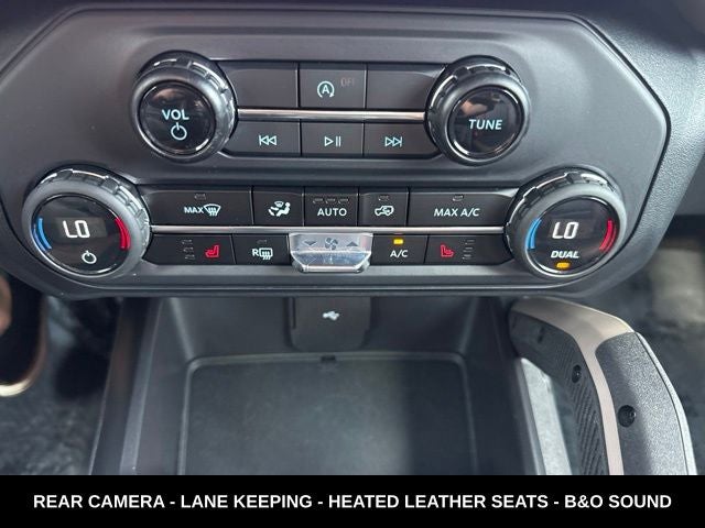 2024 Ford Bronco Outer Banks 2.7L V6 DUAL TOPS