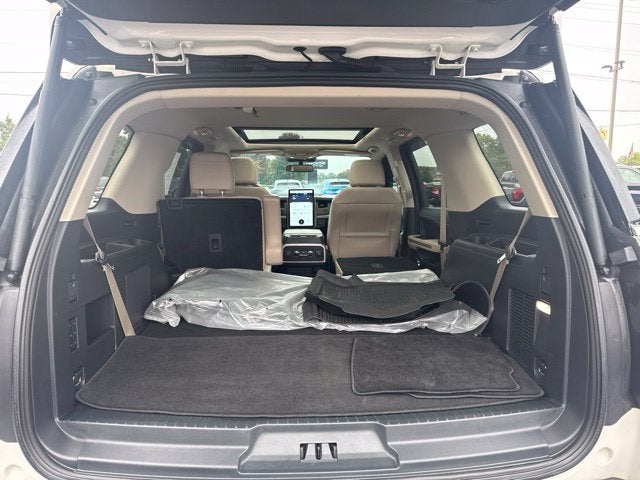 2023 Ford Expedition Limited LOCAL LEASE RETURN