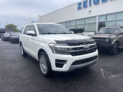 2023 Ford Expedition Limited LOCAL LEASE RETURN