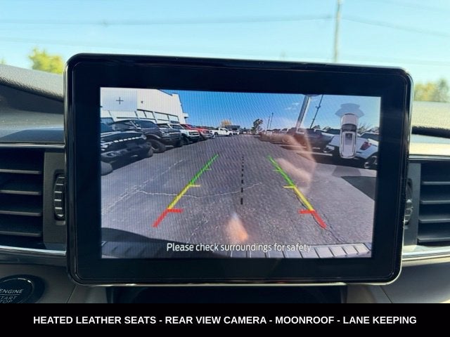 2024 Ford Explorer XLT TWIN PANEL MOONROOF