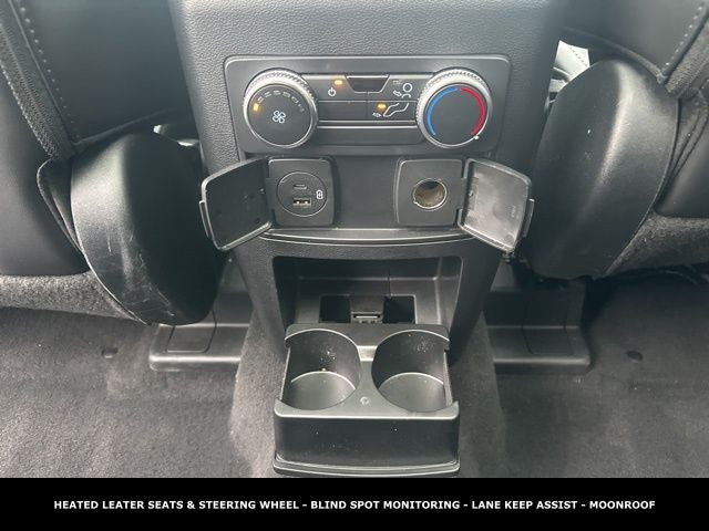 2022 Ford Explorer XLT 4WD