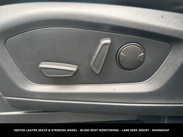 2022 Ford Explorer XLT 4WD