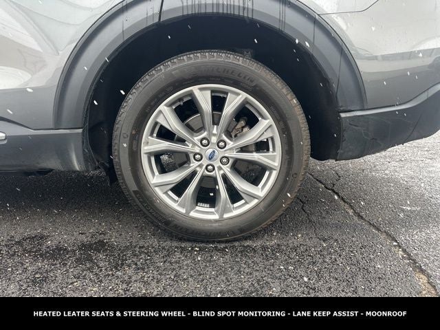 2022 Ford Explorer XLT 4WD