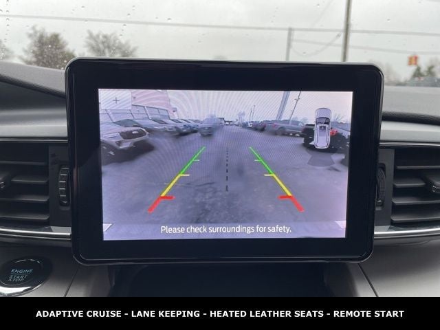 2023 Ford Explorer XLT TWIN PANEL MOONROOF