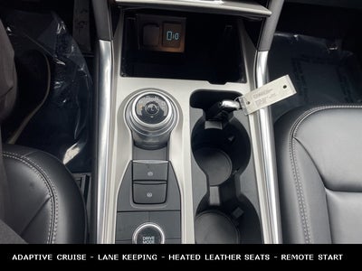 2023 Ford Explorer XLT TWIN PANEL MOONROOF