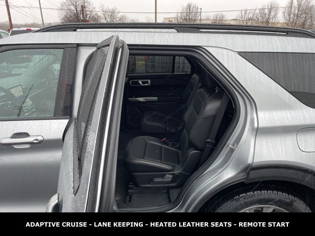 2023 Ford Explorer XLT TWIN PANEL MOONROOF