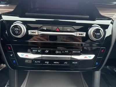 2023 Ford Explorer Limited TWIN PANEL MOONROOF