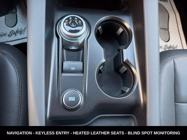 2025 Ford Explorer Active 4WD